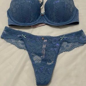 Blue iridescent bra